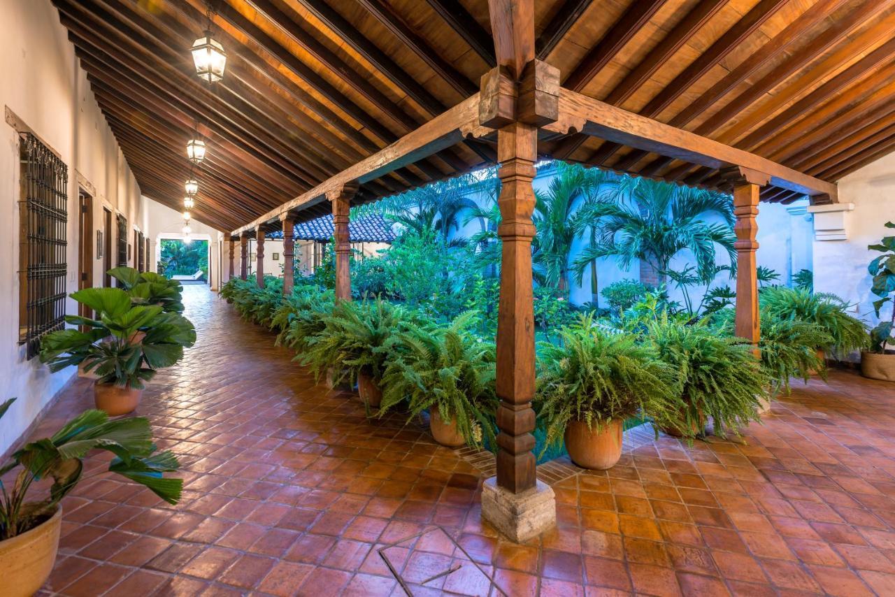 San Rafael Hotel มอมโปส ภายนอก รูปภาพ
